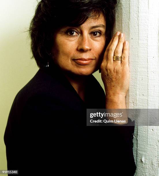 Laura Restrepo the Colombian writer Laura Restrepo has been days in Madrid to receive the Prize novel Abundant spring 2004 by its work Delirium. In...