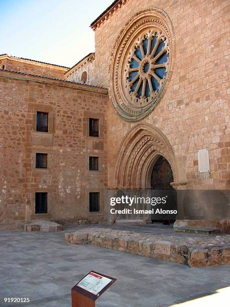 Santa Maria of Orchard Cisterciense Monastery of Santa Maria of Orchard Entrance and rosette 2003