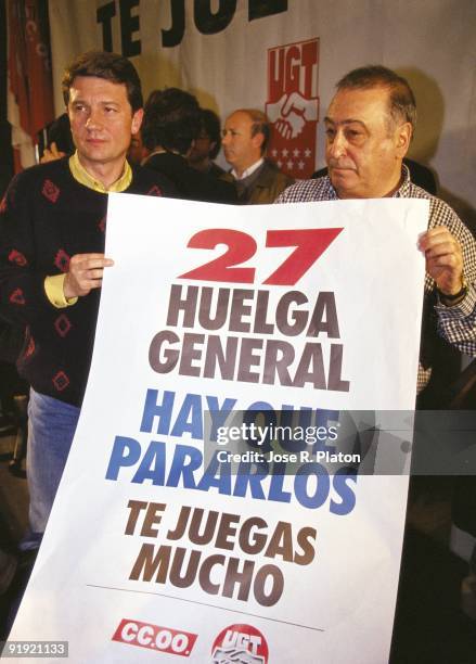 Trade Unions call for general strike Antonio Gutiérrez and Nicolás Redondo, general secretaries of CCOO and UGT, show a placard calling the workers...