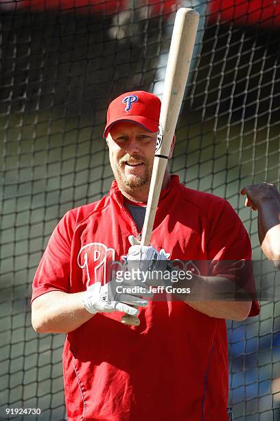 Matt Stairs of the Philadelphia Phillies takes the field during batting practice prior to Game One of the NLCS against the Los Angeles Dodgers during...