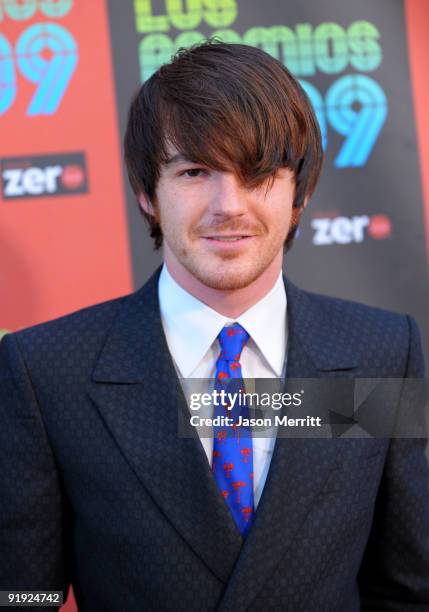 Actor Drake Bell arrives at the "Los Premios MTV 2009" Latin America Awards held at Gibson Amphitheatre on October 15, 2009 in Universal City,...