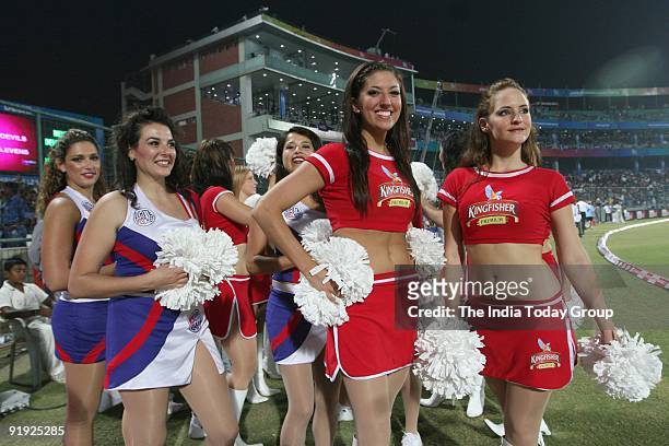 As Airtel Champions League T20 cricket championship kicked off, the cheerleading group for the added a good dose of entertainment, along with...