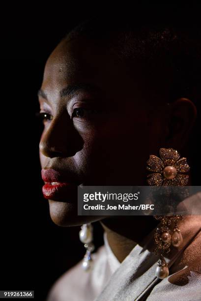 Model backstage ahead of the Lulu Guinness Presentation during London Fashion Week February 2018 at Betterton Street on February 17, 2018 in London,...