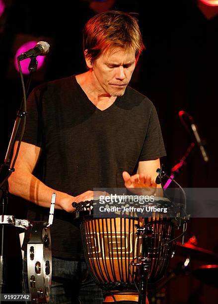 Singer, actor Kevin Bacon performs as part of the Bacon Brothers at B.B. King Blues Club & Grill on October 15, 2009 in New York City.
