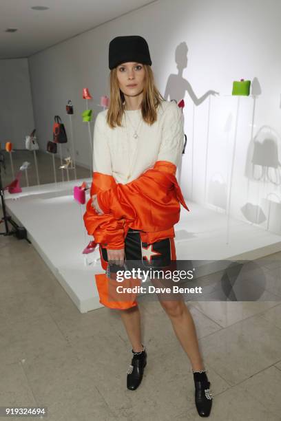 Charlotte de Carle attends the Lulu Guinness AW18 London Fashion Week presentation on February 17, 2018 in London, England.