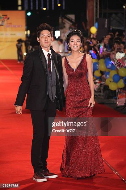Actor Vanness Wu and actress Ady Ann arrive for the 44th Golden Bell Awards on October 16, 2009 in Taipei, Taiwan of China.