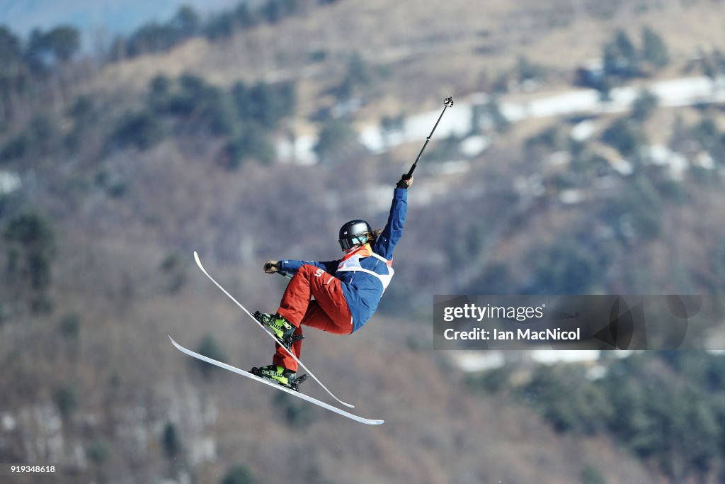 Freestyle Skiing - Winter Olympics Day 8
