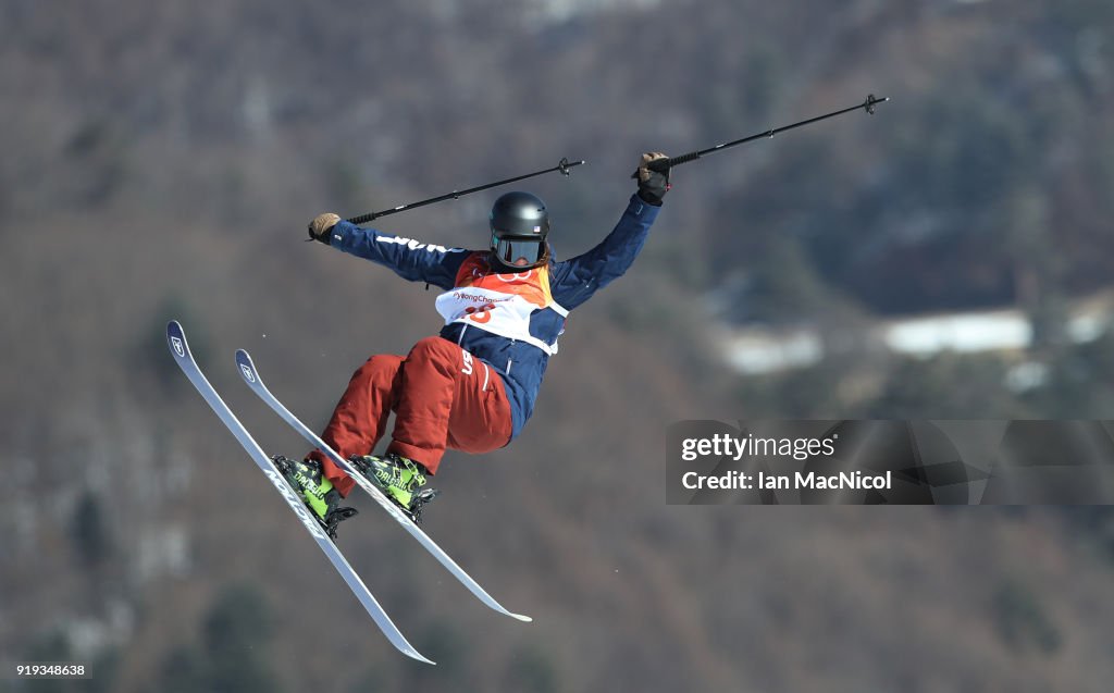Freestyle Skiing - Winter Olympics Day 8