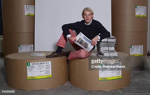 The German entrepreneur Wanja Soeren Oberhof of Niiu, the world's first individualised newspaper, poses for a portrait on October 16, 2009 in Berlin,...