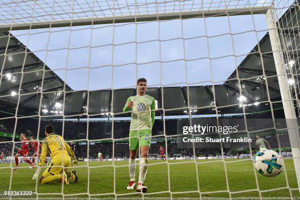 Sandro Wagner of Muenchen scores a goal to make it 1:1 during the Bundesliga match between VfL Wolfsburg and FC Bayern Muenchen at Volkswagen Arena...