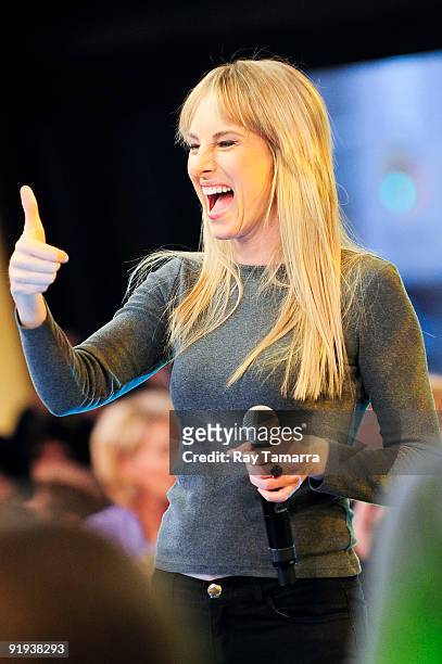 Singer and actress Chynna Phillips performs at the "Good Morning America" taping at the ABC Times Square Studios on October 16, 2009 in New York City.
