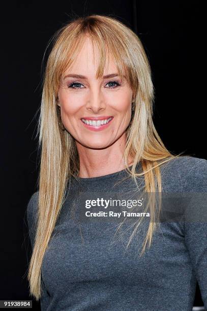 Singer and actress Chynna Phillips visits the "Good Morning America" taping at the ABC Times Square Studios on October 16, 2009 in New York City.