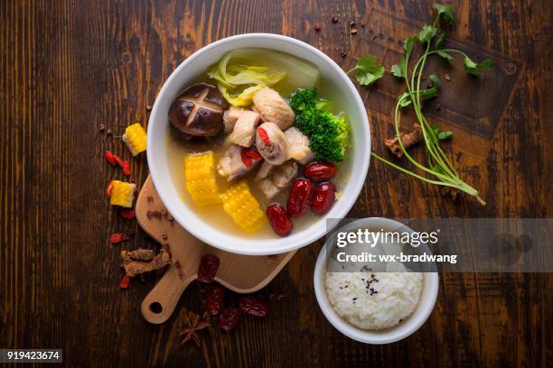 comida china, sopa de pollo - azufaifo fotografías e imágenes de stock