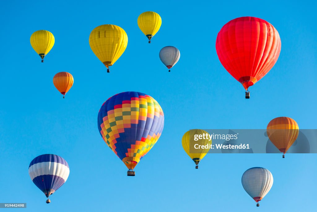 Lithuania, Vilnius, Hot air balloons