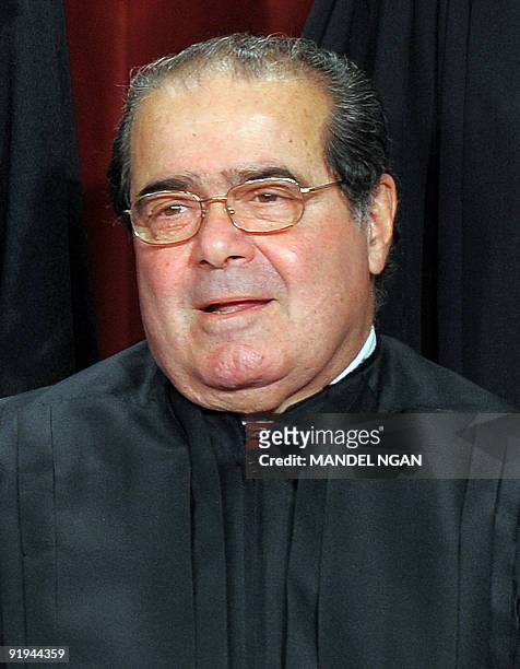 Supreme Court Justice Antonin Scalia poses during a group photo September 29, 2009 at the Supreme Court in Washington, DC. AFP PHOTO/Mandel NGAN