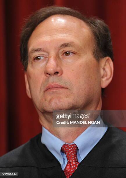 Supreme Court Justice Samuel Alito poses during a group photo September 29, 2009 at the Supreme Court in Washington, DC. AFP PHOTO/Mandel NGAN