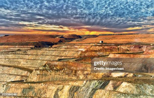 kalgoorlie gold mine, western australia, australia - gold digger stock pictures, royalty-free photos & images