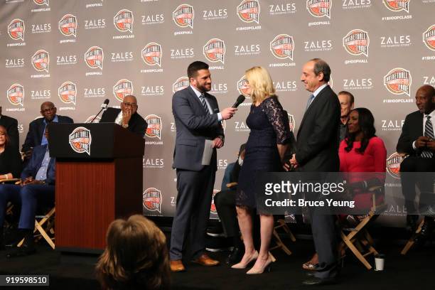 Jared Greenberg announces the Gowdy award winners Doris Burke and Andy Bernstein during the 2018 Naismith Memorial Basketball Hall of Fame...