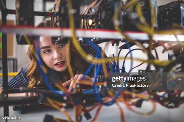 556 Female Game Developer Stock Photos, High-Res Pictures, and Images ...