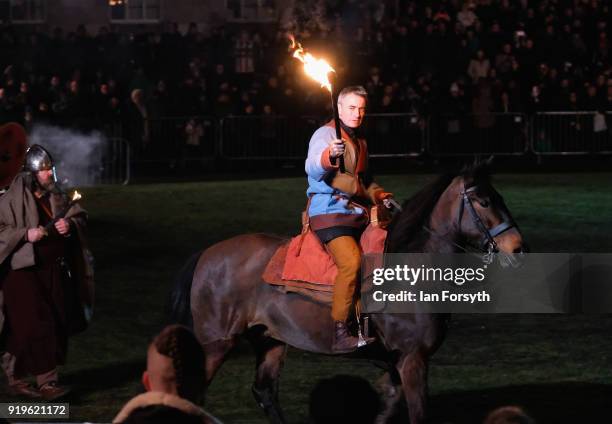 Re-enactors representing the rival armies of the Vikings and Anglo-Saxons meet in a final battle to determine the future of the British Isles during...