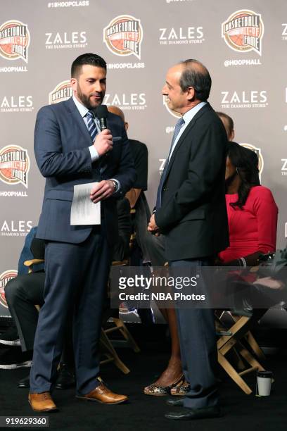 Andy Bernstein winner of the 2018 Curt Gowdy Media Award during the 2018 Naismith Memorial Basketball Hall of Fame announcement at STAPLES Center on...