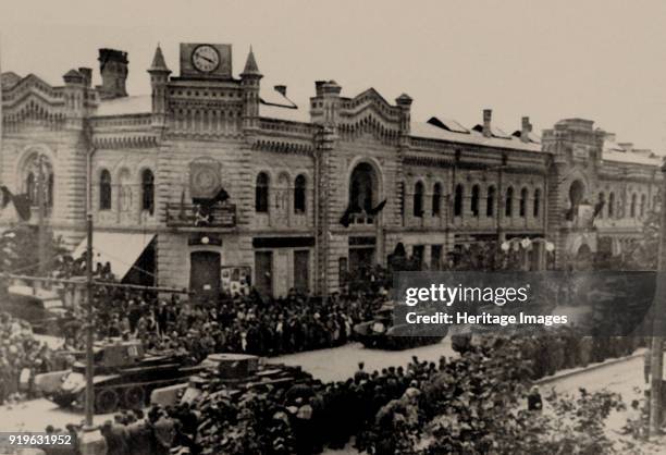 The Soviet Red Army in Kishinev 1940. Private Collection.