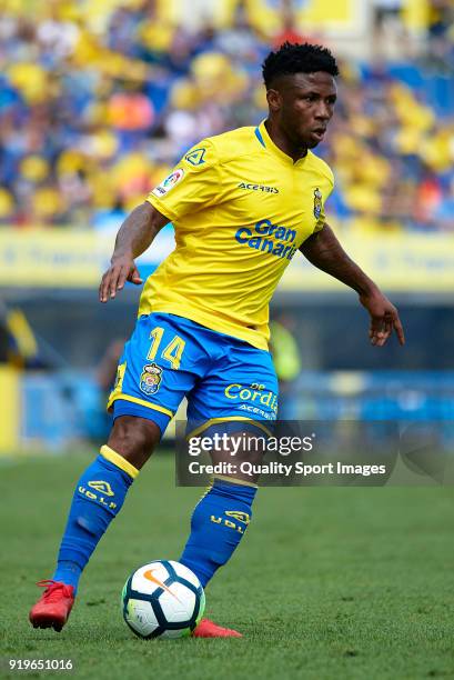 Imoh Ezekiel of Las Palmas in action during the La Liga match between Las Palmas and Sevilla at Estadio Gran Canaria on February 17, 2018 in Las...