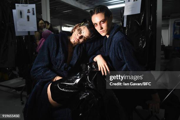 Models backstage ahead of the Gareth Pugh show during London Fashion Week February 2018 at Ambika P3 on February 17, 2018 in London, England.