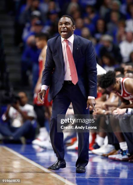 Avery Johnson the head coach of the Alabama Crimson Tide gives instructions to his team against the Kentucky Wildcats at Rupp Arena on February 17,...