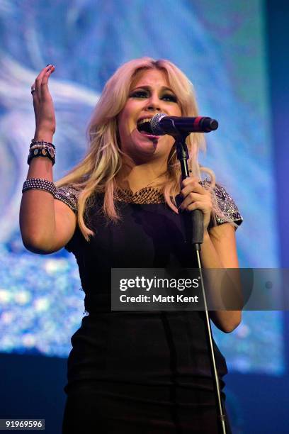 Pixie Lott performs at Girlguiding UK's Big Gig at Wembley Arena on October 17, 2009 in London, England.