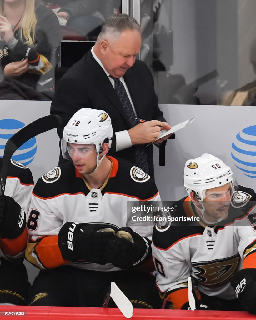 NHL: FEB 15 Ducks at Blackhawks