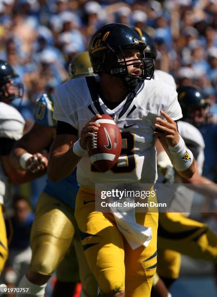 Quarterback Kevin Riley of the California Golden Bears rolls out with the ball against the UCLA Bruins on October 17, 2009 at the Rose Bowl in...