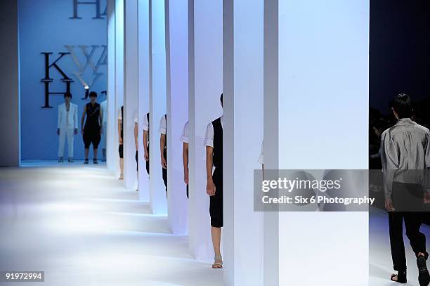 Model showcase Caruso designs by Jang Kwang-hyo on the runway during Foreign Designer Invitation Show on the day two of Seoul Fashion Week 2009 at...