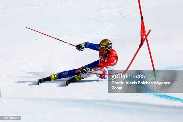 Thomas Fanara of France competes during the Alpine Skiing Men's Giant Slalom at Yongpyong Alpine Centre on February 18, 2018 in Pyeongchang-gun,...