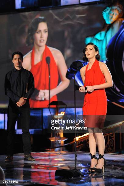 Actor Justin Long and actress Megan Fox onstage during Spike TV's Scream 2009 held at the Greek Theatre on October 17, 2009 in Los Angeles,...