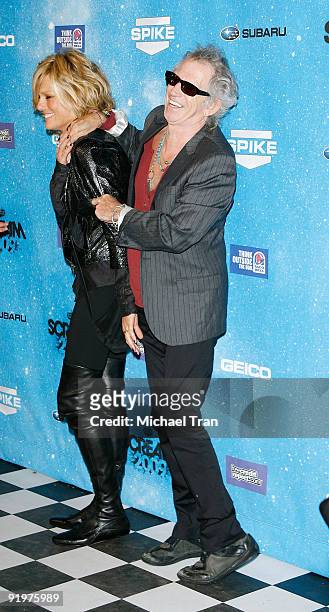 Patti Hansen and Keith Richards arrive to Spike TV's 2009 "Scream" Awards held at The Greek Theatre on October 17, 2009 in Los Angeles, California.
