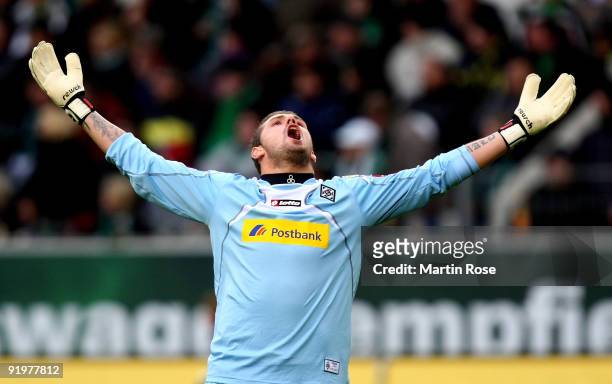 Logan Bailly, goalkeeper of Gladbach reacts during the Bundesliga match between VfL Wolfsburg and Borussia M'gladbach at the Volkswagen Arena on...