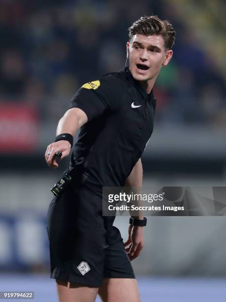 Referee Joey Kooij during the Dutch Eredivisie match between ADO Den Haag v Willem II at the Cars Jeans Stadium on February 17, 2018 in Den Haag...