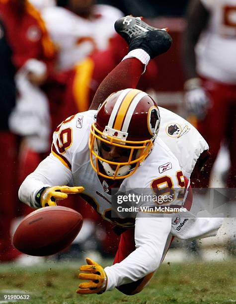 Wide receiver Santana Moss of the Washington Redskins drops a ball against the Kansas City Chiefs during their game October 18, 2009 at FedEx Field...