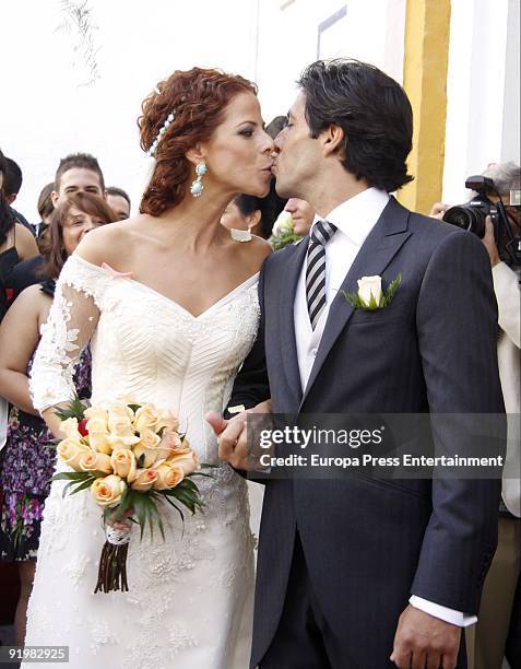 Pastora Soler and Francis Vinolo are married on October 17, 2009 in Seville, Spain.