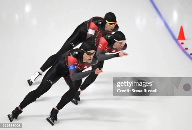 Pyeongchang- FEBRUARY 18 - Team Canada, Jordan Belchos, white armband, Ted-Jan Bloemen, red armband and Denny Morrison, blue armband, compete in the...