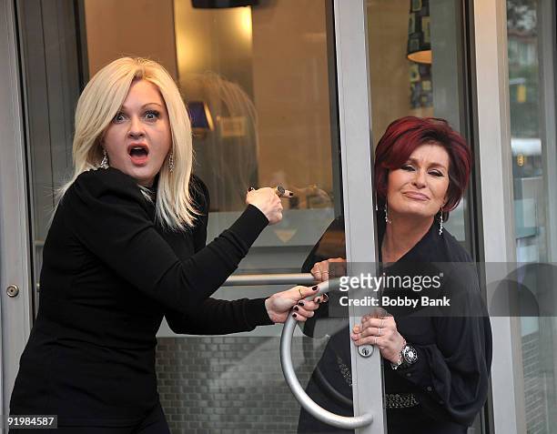 Cyndi Lauper and Sharon Osbourne joins the cast of "Celebrity Apprentice 3" with their girls team for first challenge on the streets of Manhattan on...