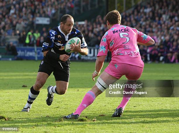 David Barnes of Bath takes on Pascal Pape during the Heineken Cup match between Bath and Stade Francais at the Recreation Ground on October 18, 2009...