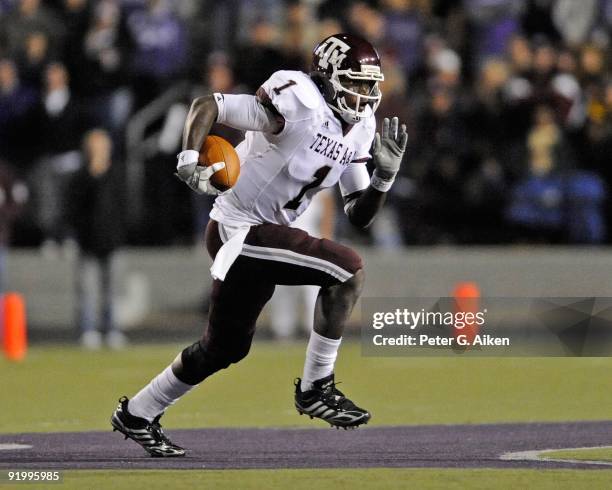 Quarterback Jerrod Johnson of the Texas A&M Aggies rushes to the outside against the Kansas State Wildcats in the second half on October 17, 2009 at...