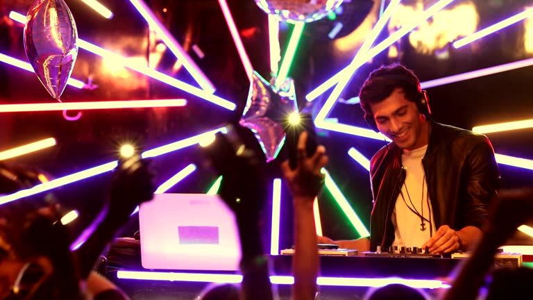 Dj Operating 413 Using A Stand Mixer Stock Videos, Footage, & 4K Video Clips - Getty ...