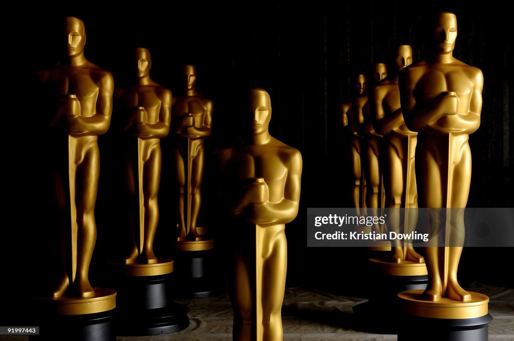 Academy Of Motion Picture Arts And Sciences' Oscar Statue Painting