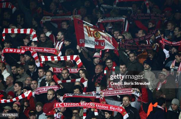 Fans of Berlin attends the Second Bundesliga match between 1. FC Union Berlin and SpVgg Greuther Fuerth at the stadium An der Alten Foersterei on...