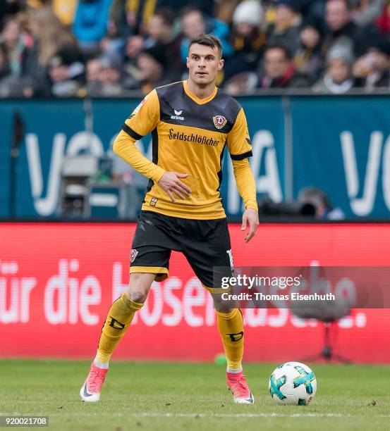 Philip Heise of Dresden plays the ball during the Second Bundesliga match between SG Dynamo Dresden and SSV Jahn Regensburg at DDV-Stadion on...