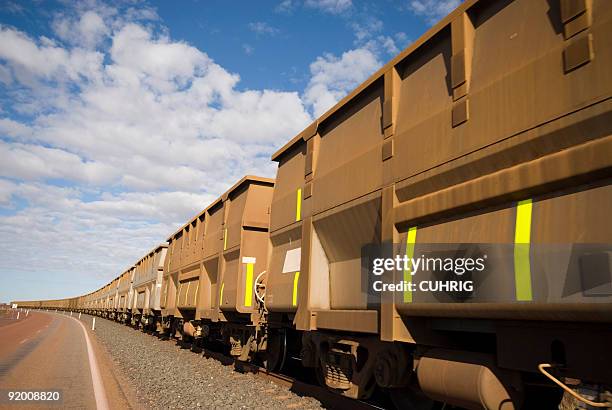 iron ore train cars - mining western australia stock pictures, royalty-free photos & images