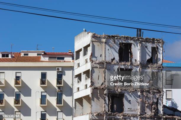 ruined building. - faro city portugal foto e immagini stock